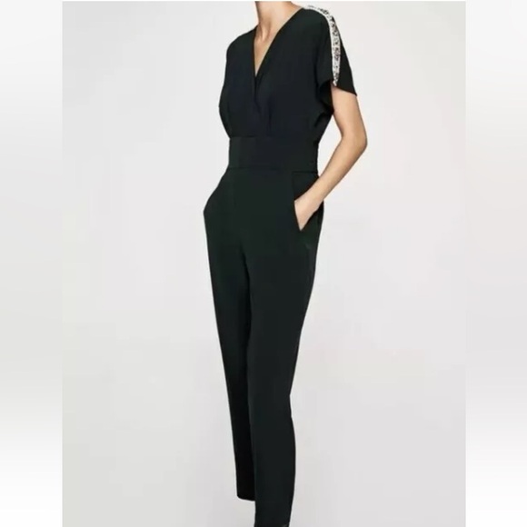 ZARA WOMAN BLACK LONG JUMPSUIT WITH BEADED SHOULDER STRIPE 8209/733/529 Small - Picture 1 of 15